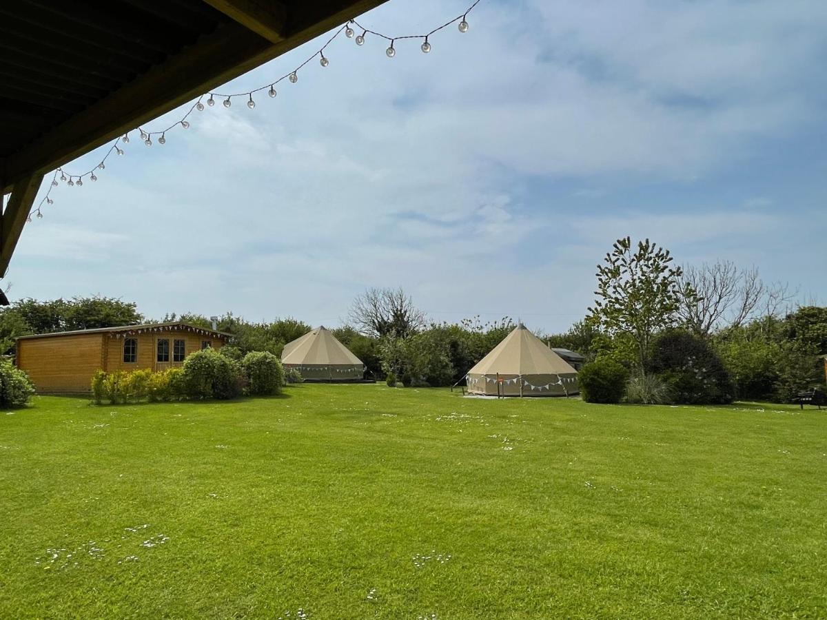 Coutts Glamping Hotel Wadebridge Bagian luar foto