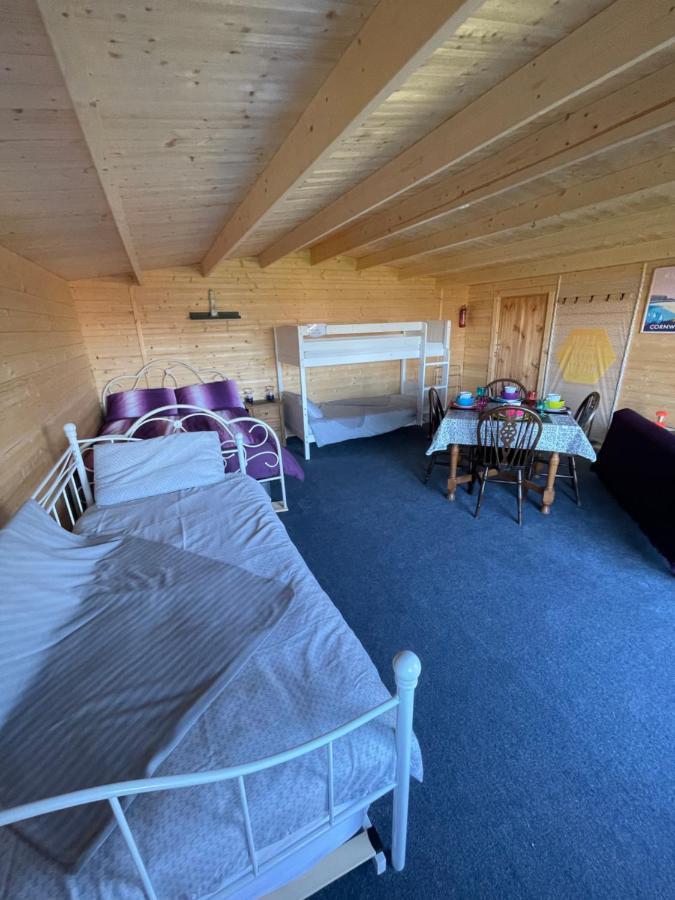 Coutts Glamping Hotel Wadebridge Bagian luar foto