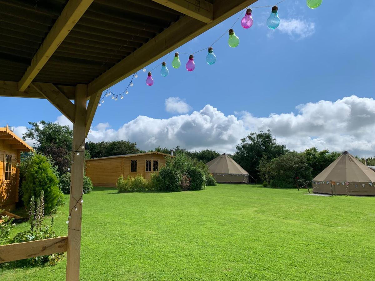 Coutts Glamping Hotel Wadebridge Bagian luar foto