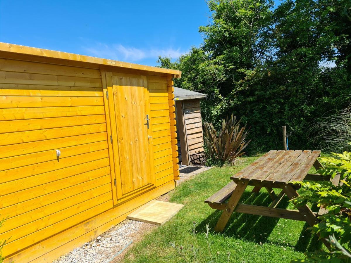 Coutts Glamping Hotel Wadebridge Bagian luar foto